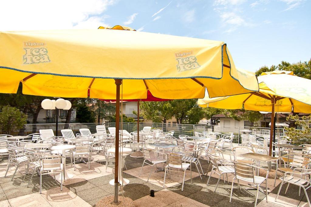 Hotel Manzoni Lido di Jesolo Ngoại thất bức ảnh
